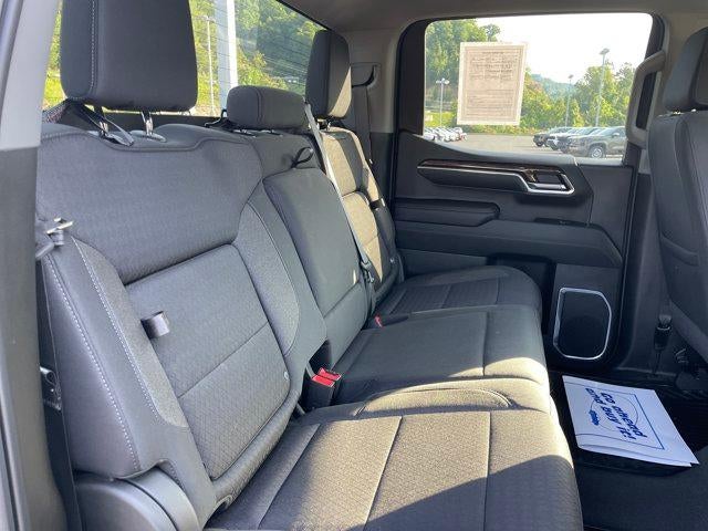 2022 GMC Sierra 1500 Crew Cab Short Box 4-Wheel Drive Elevation 3SB