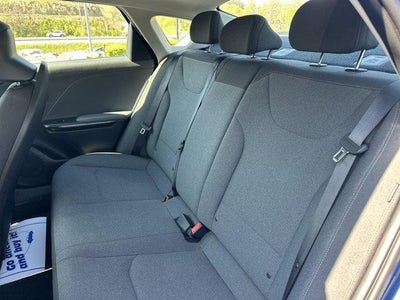 2025 Kia K4 LXS FWD