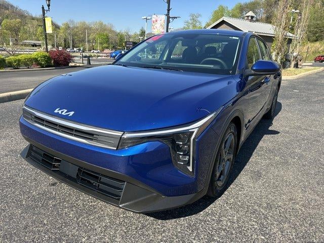 2025 Kia K4 LXS FWD