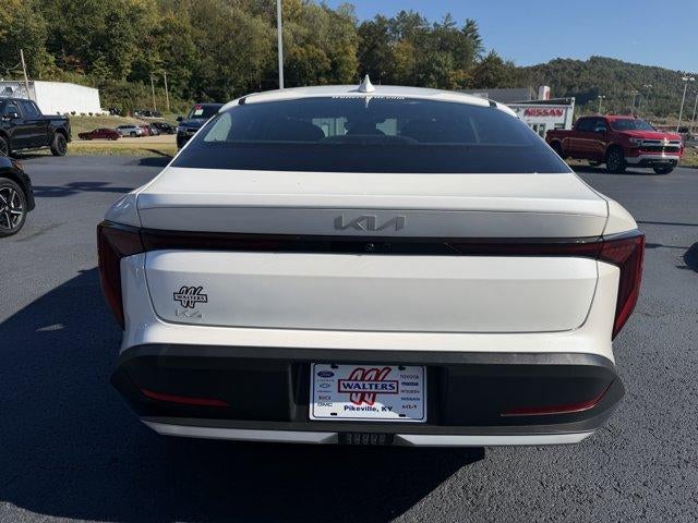 2026 Kia K4 LX Sedan