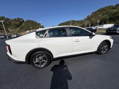 2026 Kia K4 LX Sedan