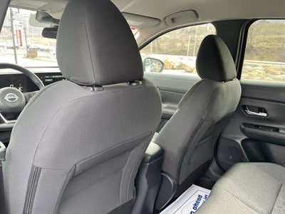 2025 Nissan Kicks SV FWD