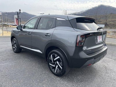 2025 Nissan Kicks SV FWD