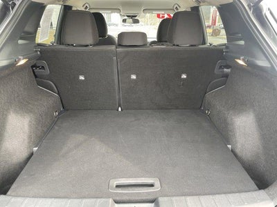 2025 Nissan Kicks SV FWD