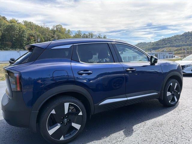 2025 Nissan Kicks SR AWD