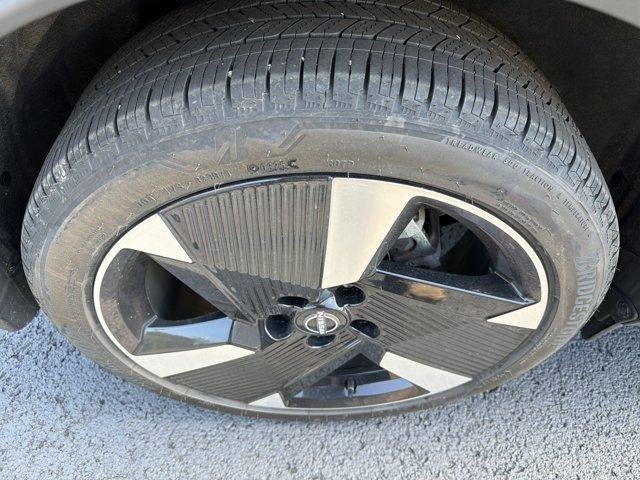 2025 Nissan Kicks SR AWD