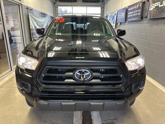 2023 Toyota Tacoma 4WD 4WD SR Double Cab 5' Bed V6 AT (Natl)
