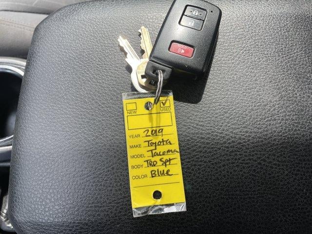 2019 Toyota Tacoma 4WD 4WD TRD Sport Double Cab 5' Bed V6 AT (Natl)