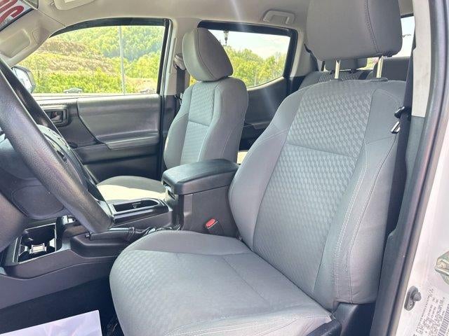 2020 Toyota Tacoma 4WD 4WD SR Double Cab 5' Bed V6 AT (Natl)