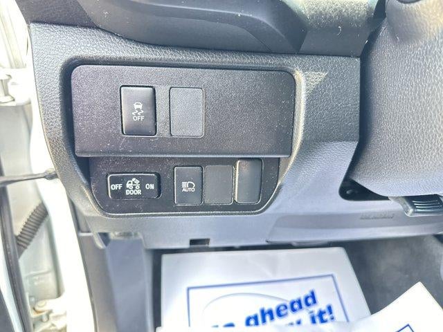 2020 Toyota Tacoma 4WD 4WD SR Double Cab 5' Bed V6 AT (Natl)