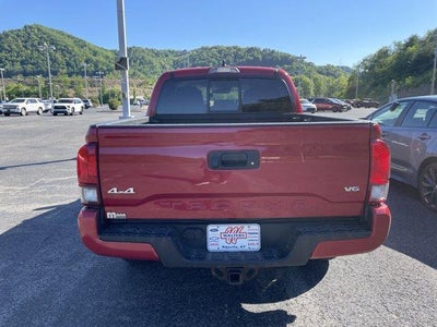 2021 Toyota Tacoma 4WD 4WD SR Double Cab 5' Bed V6 AT (Natl)