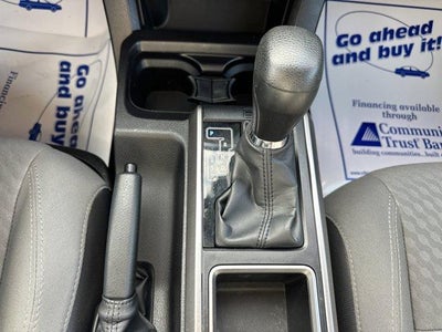 2022 Toyota Tacoma 4WD 4WD SR5 Double Cab 5' Bed V6 AT (Natl)