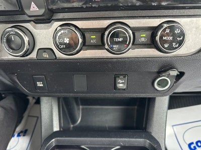 2018 Toyota Tacoma SR Double Cab 5' Bed V6 4x4 AT (Natl)