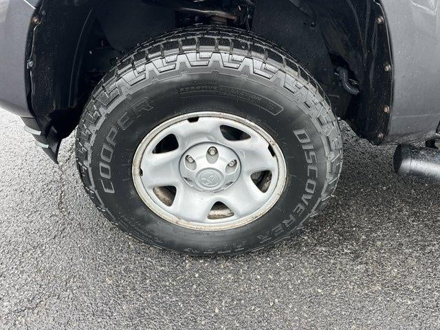 2018 Toyota Tacoma SR Double Cab 5' Bed V6 4x4 AT (Natl)