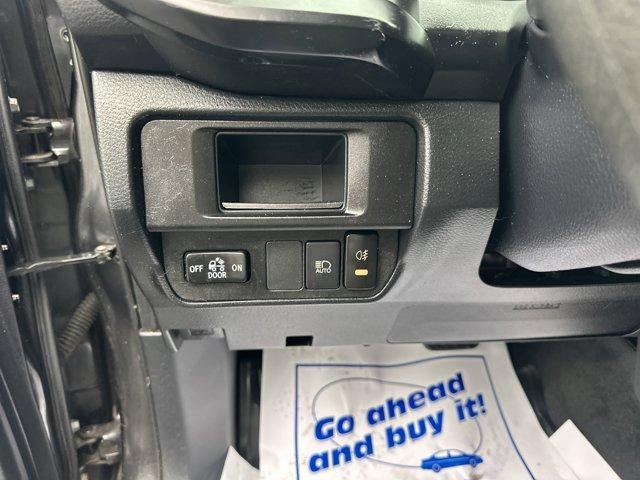 2018 Toyota Tacoma SR Double Cab 5' Bed V6 4x4 AT (Natl)