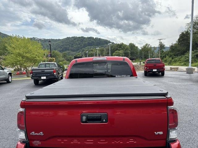 2022 Toyota Tacoma 4WD 4WD Limited Double Cab 5' Bed V6 AT (Natl)