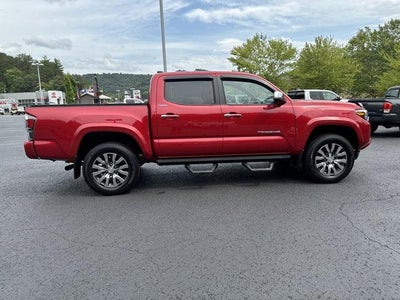 2022 Toyota Tacoma 4WD 4WD Limited Double Cab 5' Bed V6 AT (Natl)