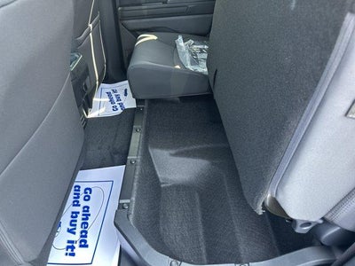 2026 Toyota Tacoma 4WD 4WD SR5 Double Cab 5' Bed AT (Natl)