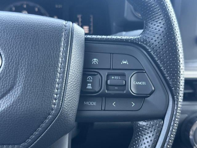 2026 Toyota Tacoma 4WD 4WD SR5 Double Cab 5' Bed AT (Natl)