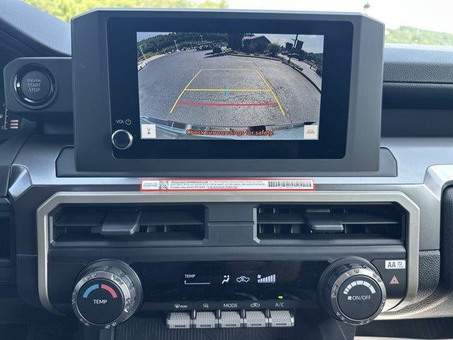 2026 Toyota Tacoma 4WD 4WD SR5 Double Cab 5' Bed AT (Natl)