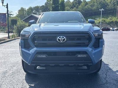 2026 Toyota Tacoma 4WD 4WD SR5 Double Cab 5' Bed AT (Natl)