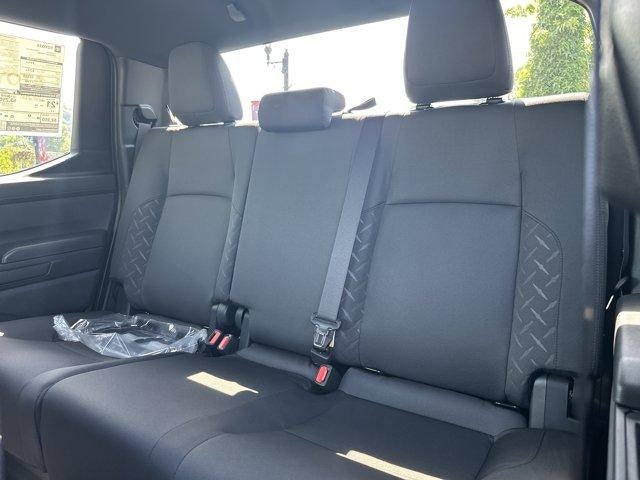 2026 Toyota Tacoma 4WD 4WD SR5 Double Cab 5' Bed AT (Natl)