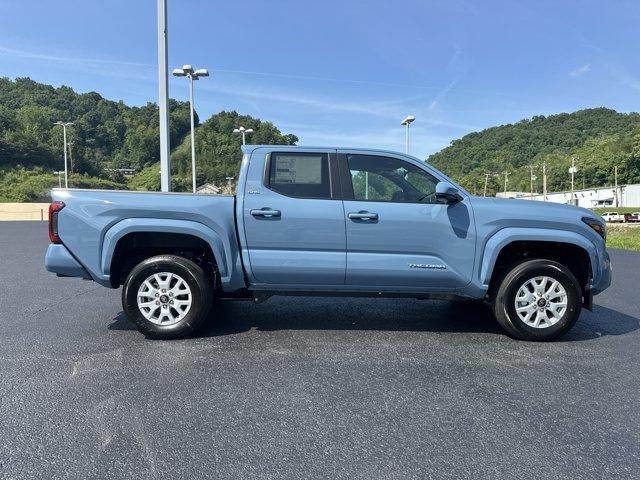 2026 Toyota Tacoma 4WD 4WD SR5 Double Cab 5' Bed AT (Natl)