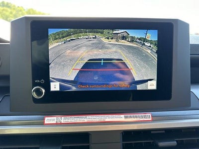 2026 Toyota Tacoma 4WD 4WD SR5 Double Cab 5' Bed AT (Natl)