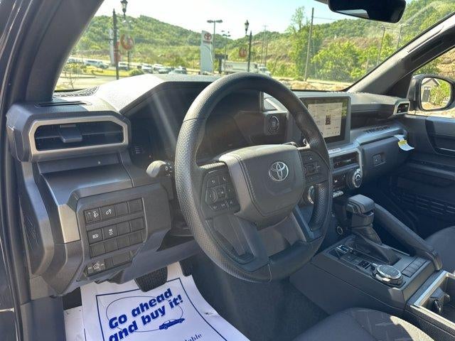 2026 Toyota Tacoma 4WD 4WD SR5 Double Cab 5' Bed AT (Natl)