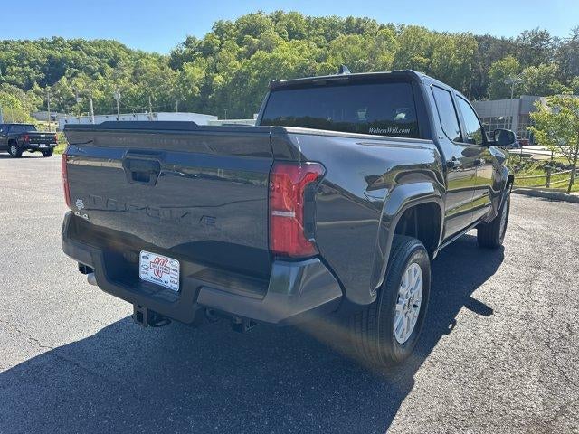 2026 Toyota Tacoma 4WD 4WD SR5 Double Cab 5' Bed AT (Natl)