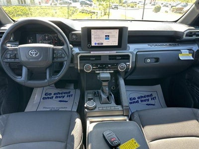 2026 Toyota Tacoma 4WD 4WD SR5 Double Cab 5' Bed AT (Natl)