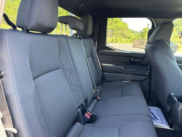 2026 Toyota Tacoma 4WD 4WD SR5 Double Cab 5' Bed AT (Natl)