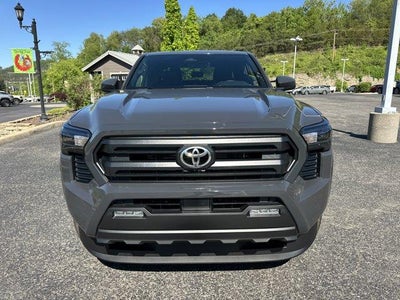 2026 Toyota Tacoma 4WD 4WD SR5 Double Cab 5' Bed AT (Natl)