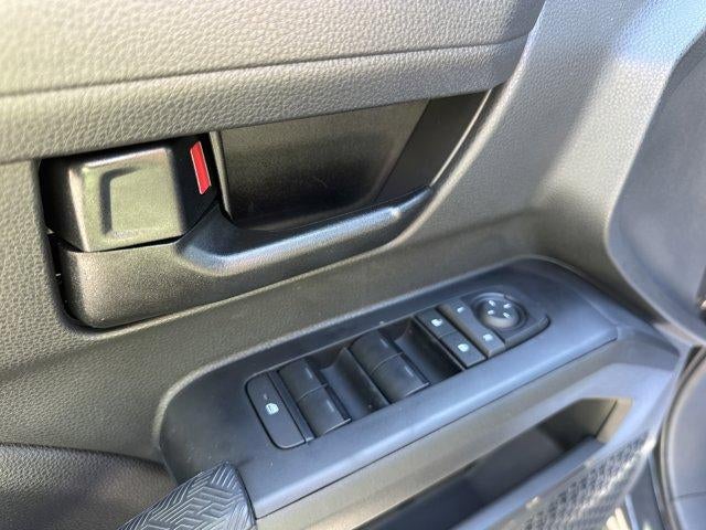 2026 Toyota Tacoma 4WD 4WD SR5 Double Cab 5' Bed AT (Natl)