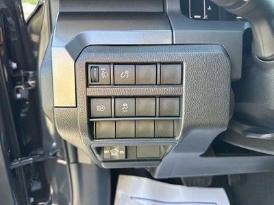2026 Toyota Tacoma 4WD 4WD SR5 Double Cab 5' Bed AT (Natl)