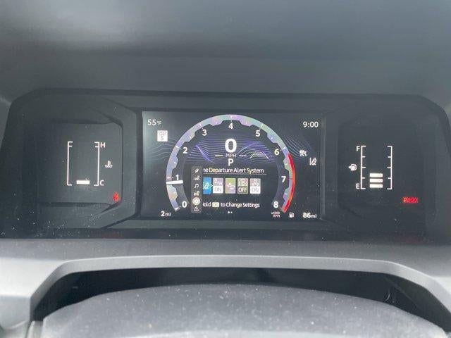 2026 Toyota Tacoma 4WD 4WD SR5 Double Cab 5' Bed AT (Natl)