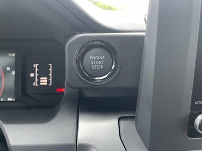 2026 Toyota Tacoma 4WD 4WD SR5 Double Cab 5' Bed AT (Natl)