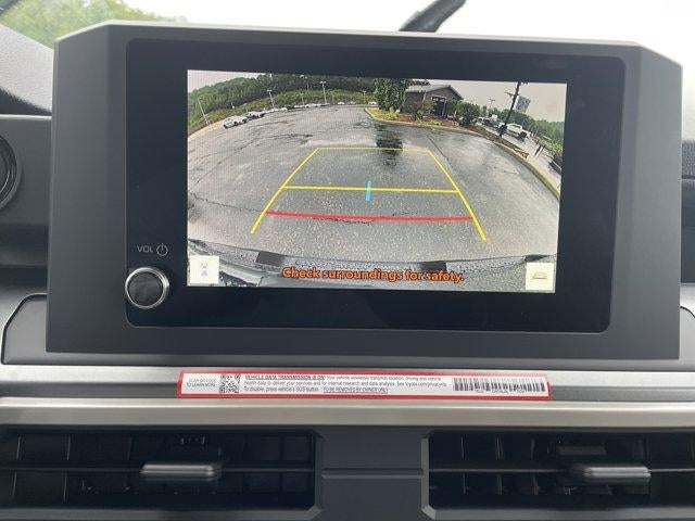2026 Toyota Tacoma 4WD 4WD SR5 Double Cab 5' Bed AT (Natl)