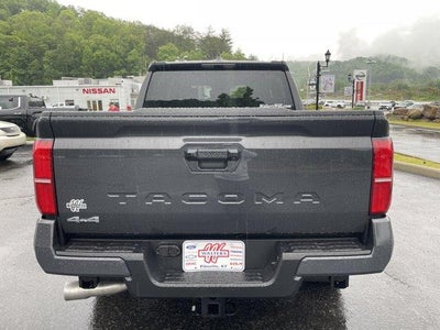 2026 Toyota Tacoma 4WD 4WD SR5 Double Cab 5' Bed AT (Natl)