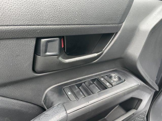 2026 Toyota Tacoma 4WD 4WD SR5 Double Cab 5' Bed AT (Natl)