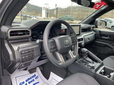 2025 Toyota Tacoma 4WD 4WD TRD Off Road Double Cab 5' Bed AT (Natl)