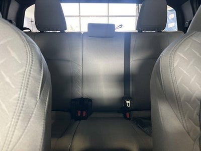 2026 Toyota Tacoma 4WD 4WD SR5 Double Cab 5' Bed AT (Natl)