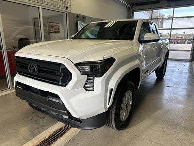 2026 Toyota Tacoma 4WD 4WD SR5 Double Cab 5' Bed AT (Natl)