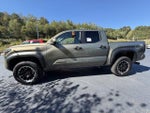 2026 Toyota Tacoma 4WD 4WD TRD Off Road Double Cab 5' Bed AT (Natl)
