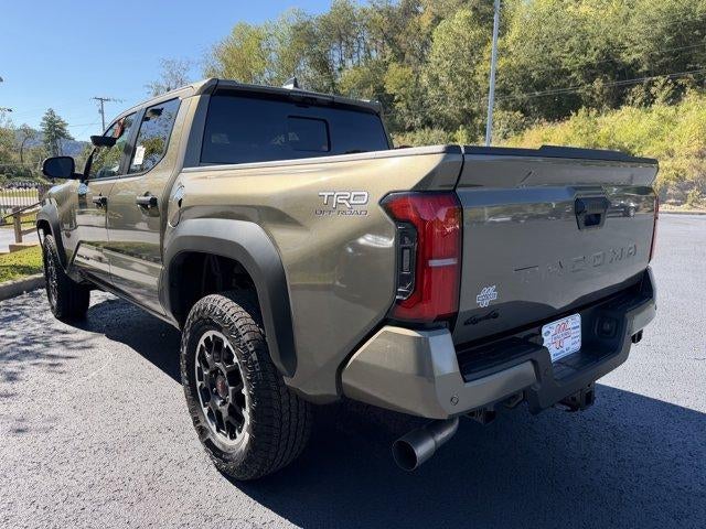 2026 Toyota Tacoma 4WD 4WD TRD Off Road Double Cab 5' Bed AT (Natl)