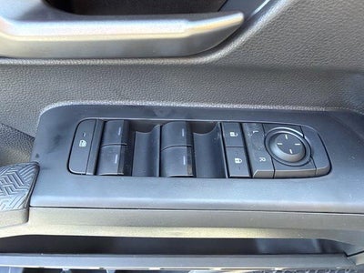 2026 Toyota Tacoma 4WD 4WD TRD Off Road Double Cab 5' Bed AT (Natl)
