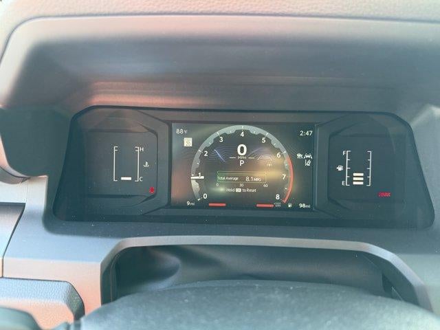 2026 Toyota Tacoma 4WD 4WD SR5 Double Cab 5' Bed AT (Natl)