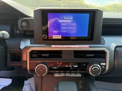 2026 Toyota Tacoma 4WD 4WD SR5 Double Cab 5' Bed AT (Natl)