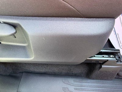 2026 Toyota Tacoma 4WD 4WD SR5 Double Cab 5' Bed AT (Natl)
