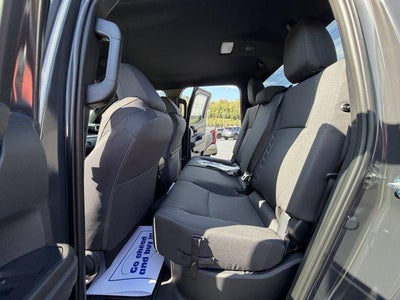 2026 Toyota Tacoma 4WD 4WD SR5 Double Cab 5' Bed AT (Natl)